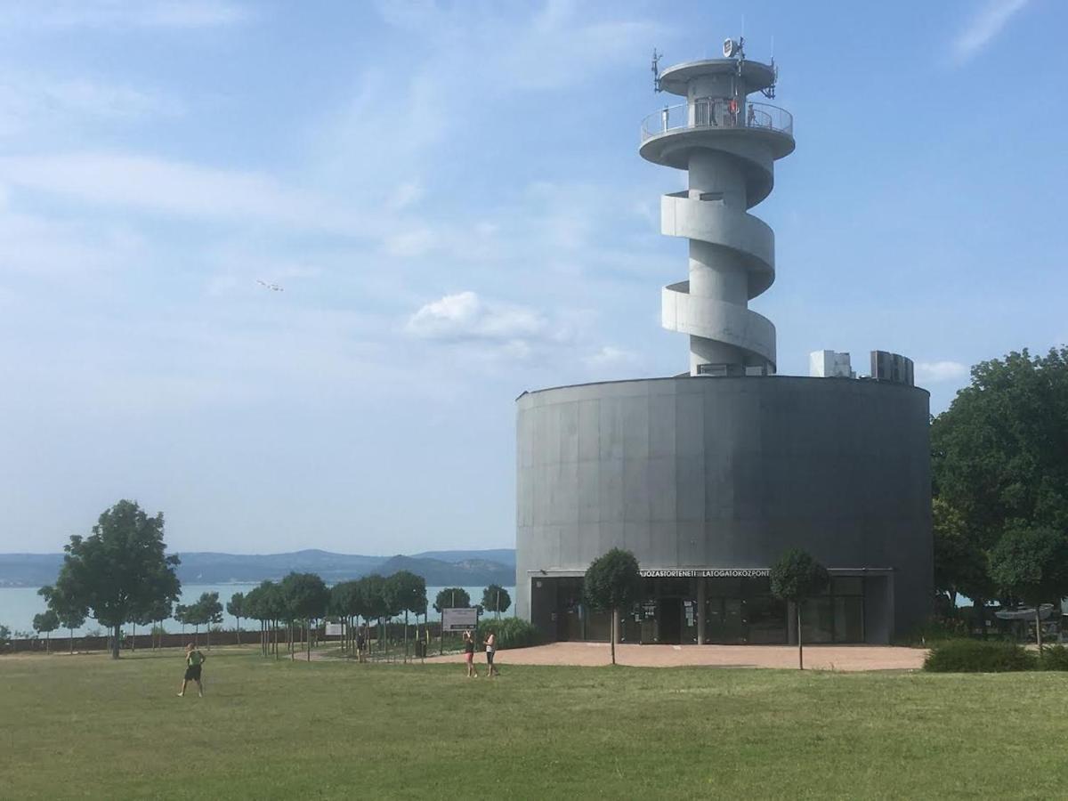 Zawia Apartman Apartman Balatonföldvár Kültér fotó
